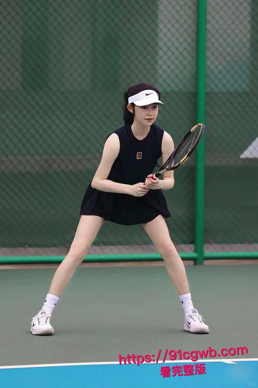 上海混血网球女神丁宣颖沦为3万一晚高端玩物!迪丽热巴级颜值后入视频直击眼球,蜜桃臀被金主猛操到喷水-5