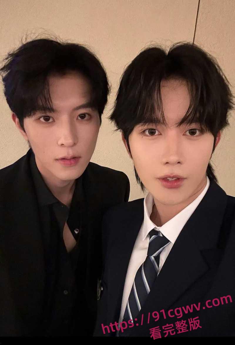 内娱演员小鲜肉黄星与邱鼎杰男同性爱视频流出-4