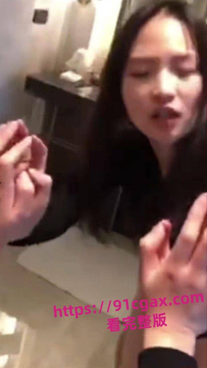 安徽合肥宝马美女销售 史柯 被客户酒店后入暴插双腿颤抖站不稳,高潮喷水!-4