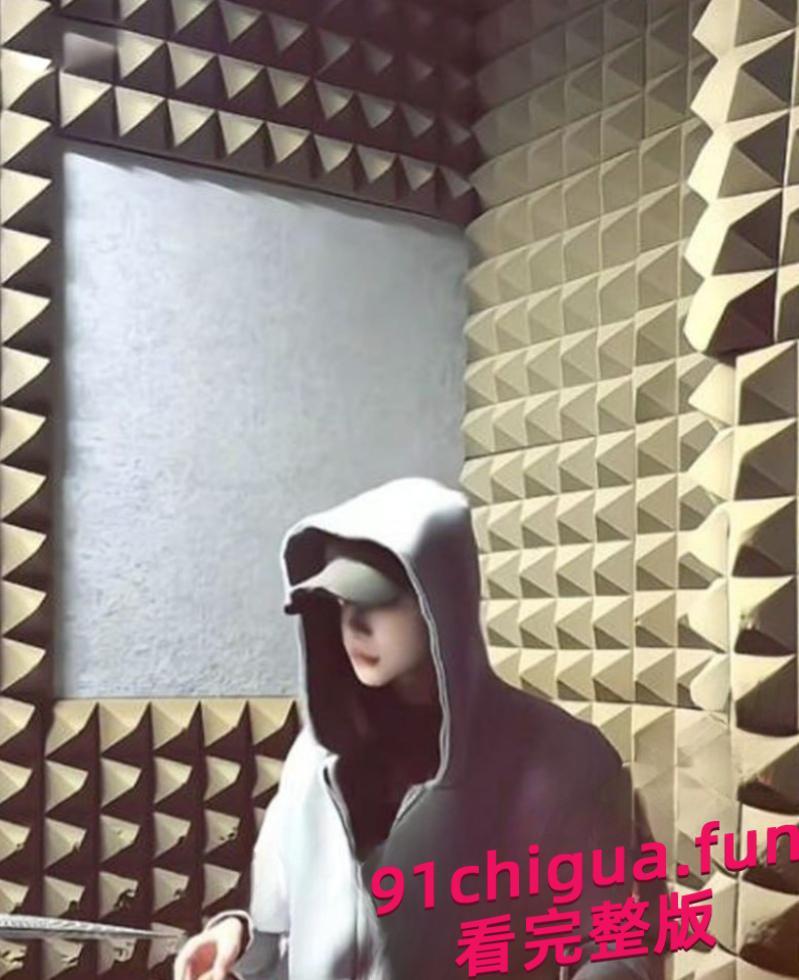 推特博主“一杆钢枪”线下私约阿凡琦!实录多人互动曝光 #推特#群P#淫乱-1