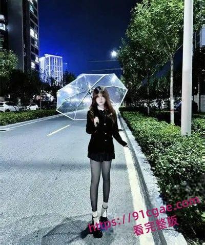 浙江广播电视大学极品学生妹马昕悦性爱视频流出-4