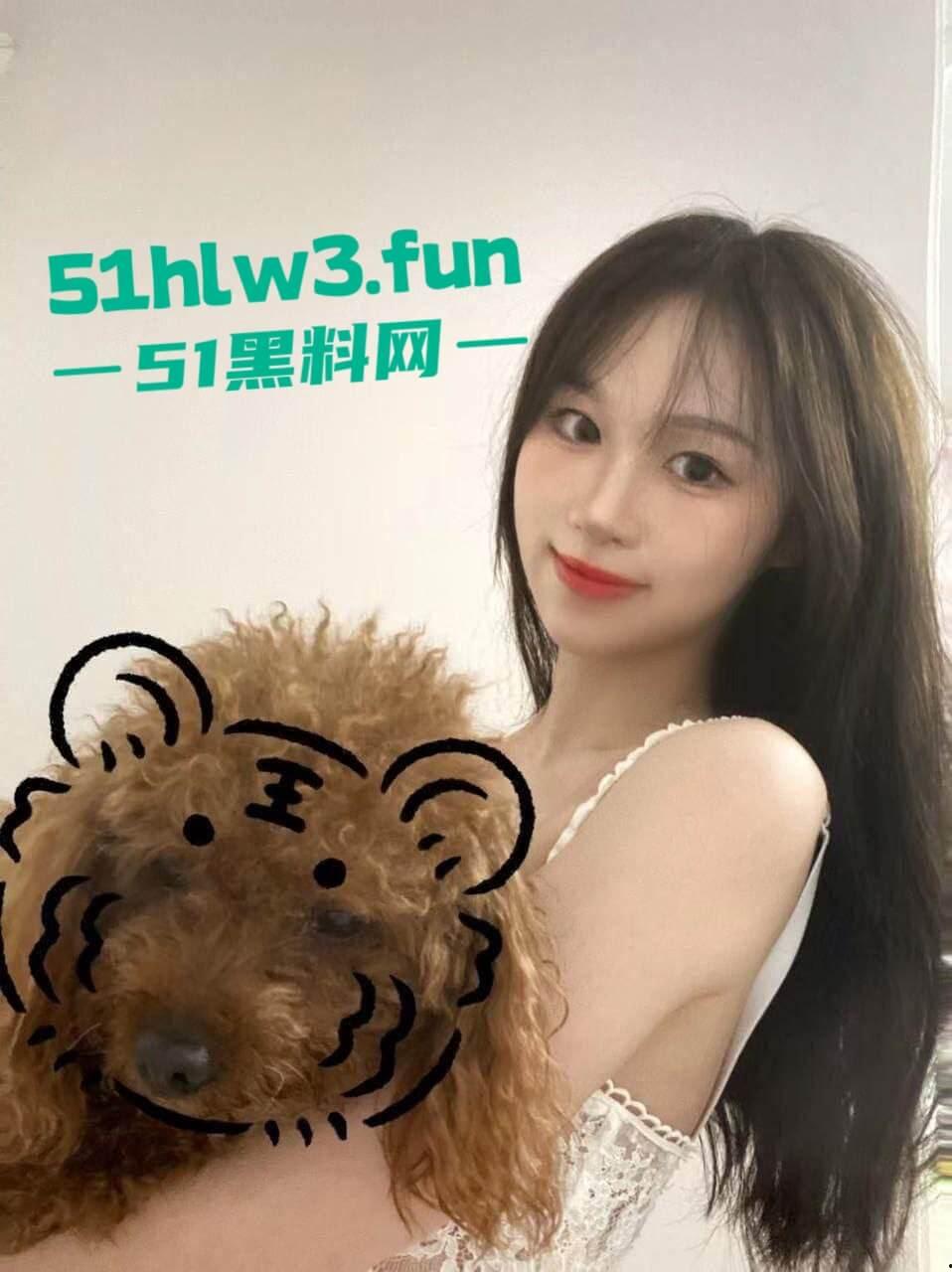 西安园林实习生【王晓雪】高颜值清纯靓妹,身材纤细美腿修长被大屌领导潜规则 吃肉棒的样子太骚了。-7