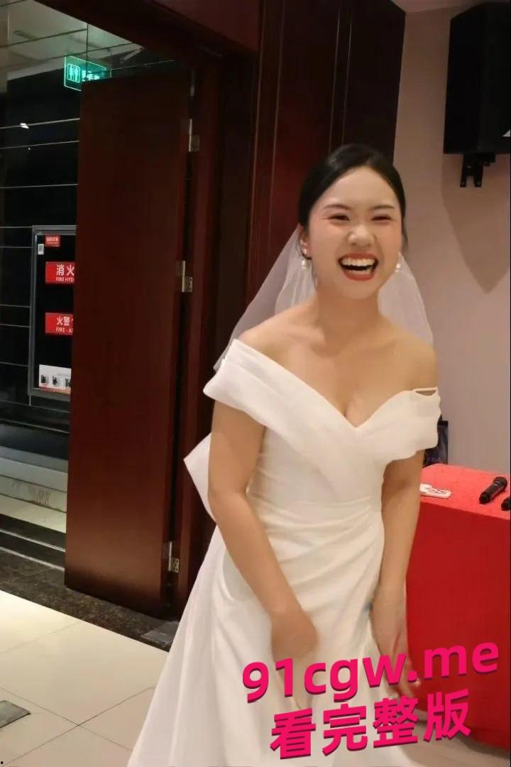 人妻母狗闫冰倩 被7个男人操过 经历过十几次3p！-2