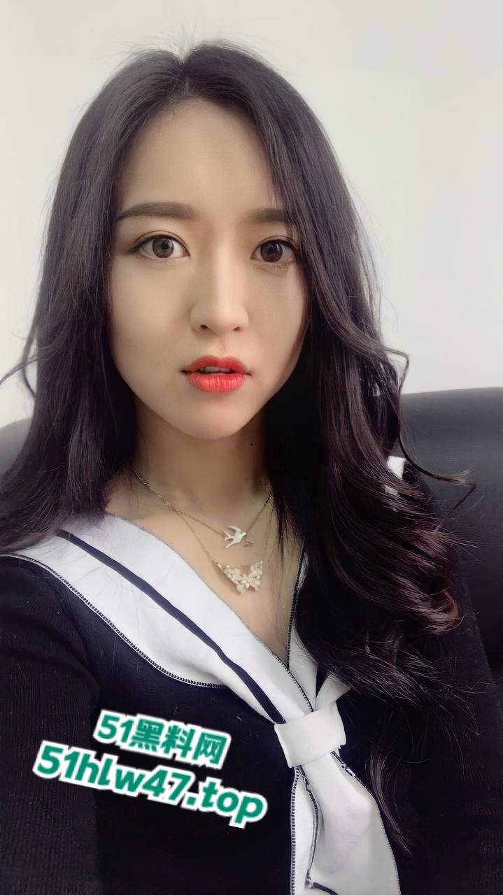 瓜友曝光性感骚妻,浙江杭州骚母狗【苏小雪】幼师骚逼,喜欢颜射吞精勾引学生家长被其老公发现曝光。-8