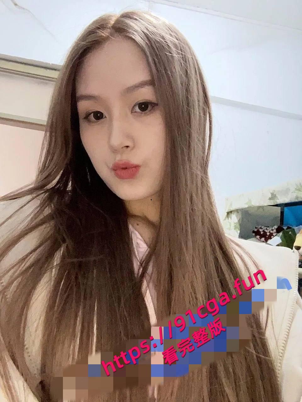 沈阳高颜值女白领徐悦涵 渣男曝光露脸视频 露脸口交相当刺激 #高颜值白领-2