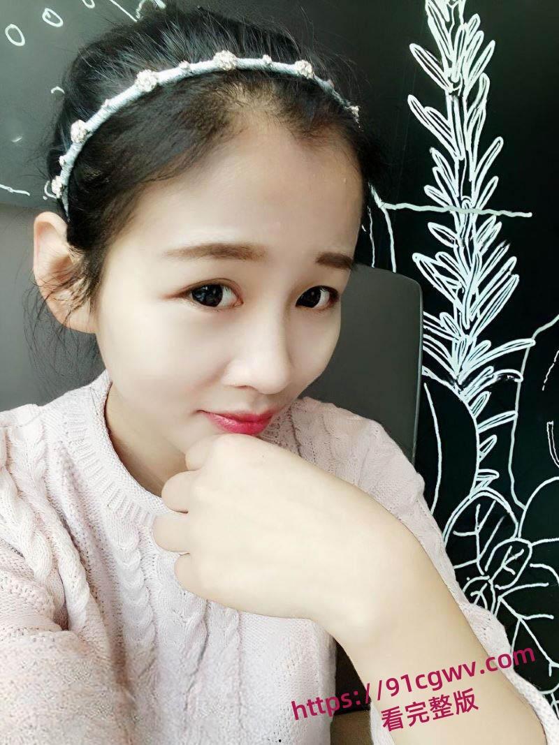 洛阳正仁教育集团风骚人妻昌梦甜钟爱黑丝和约炮 醉酒被领导酒店爆操 翘臀粉穴轮番玩弄-1