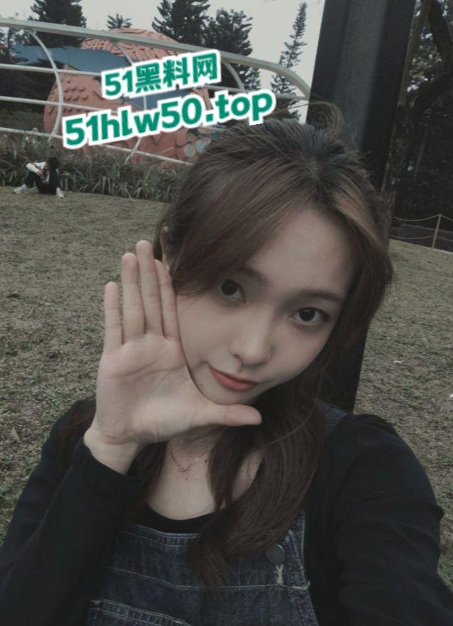 南昌双港邮政储蓄银行,信用卡专员【刘茜茜】表面女神私下母狗被大屌主人爽操曝光。-6