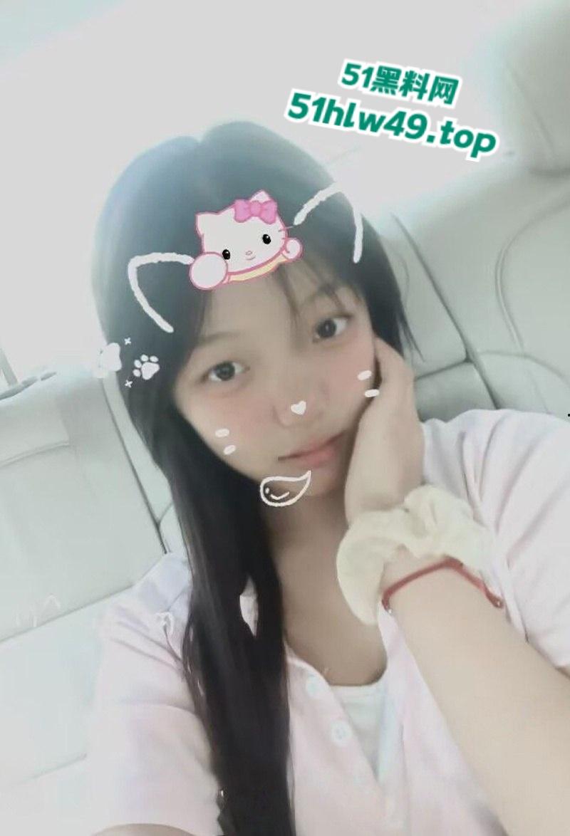 广东工业大学【方雅琴】马尾飘飘竟被金主调教成性奴母狗,揉着饱满大奶后入抽插淫叫不断!-7